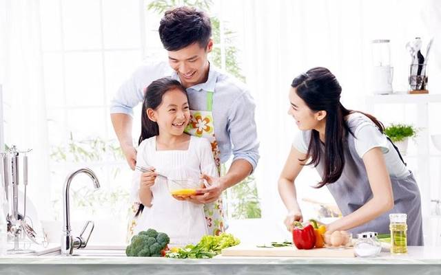 10 bí quyết giúp gắn kết hạnh phúc gia đình