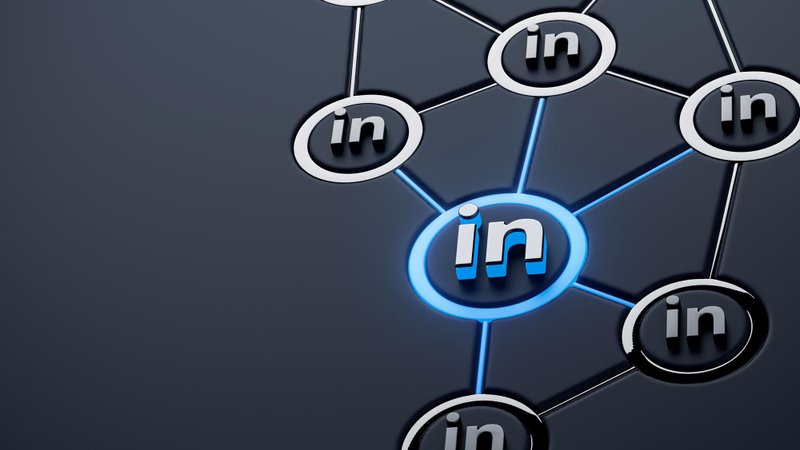 Dịch vụ LinkedIn Ads tại Nha Trang, Khánh Hòa: "Bệ Phóng" Tạo Lead Chất Lượng Cao & Xây Dựng Quan Hệ B2B Giá Trị